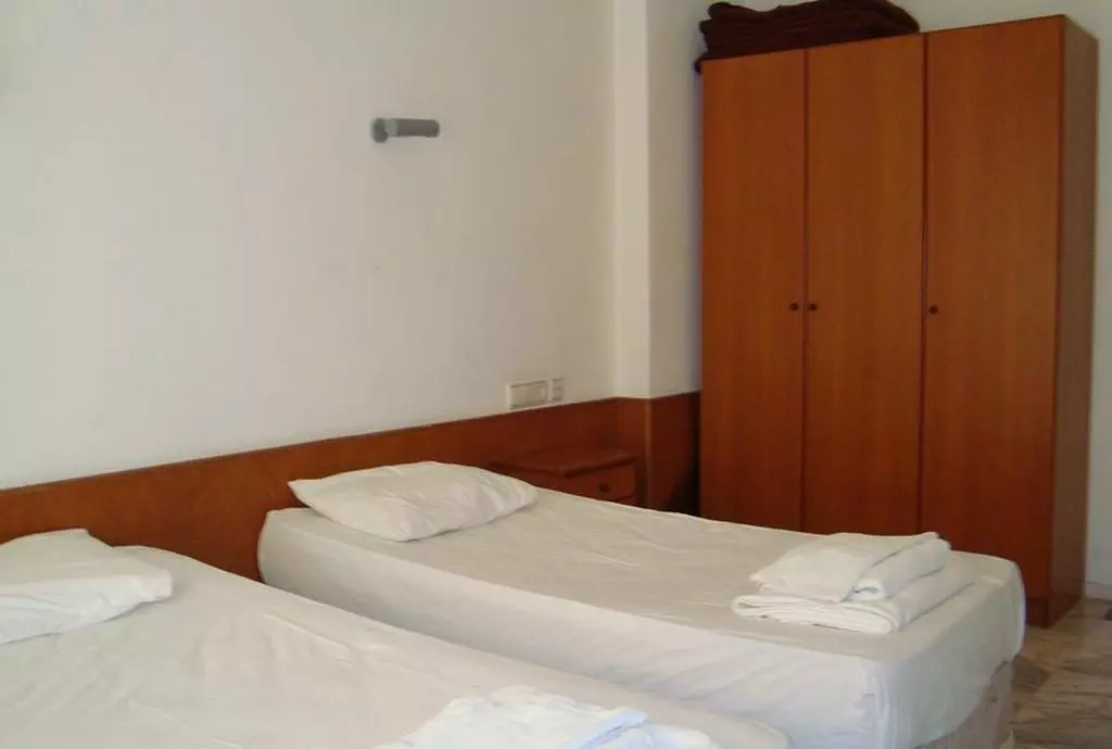 hotel batihan apart kusadasi_shabavizparvaz_08.jpg hotel batihan apart kusadasi_shabavizparvaz_08.jpg